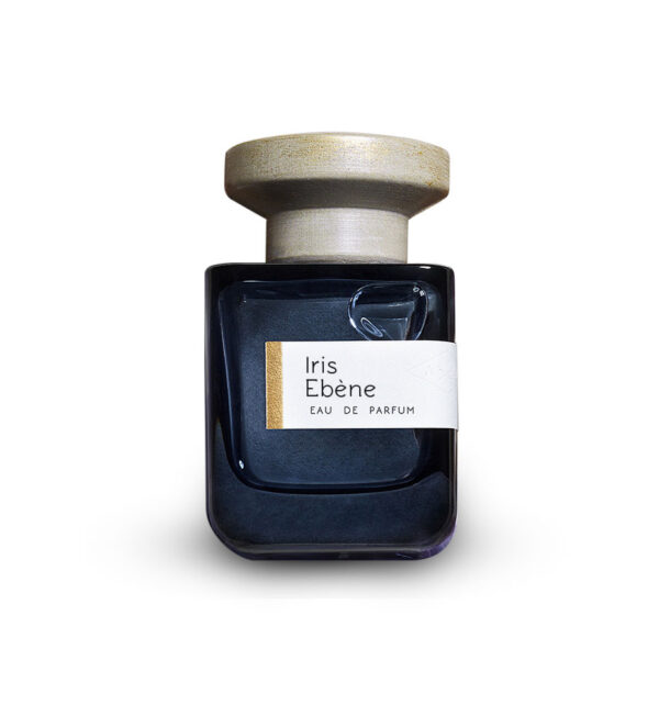 AM Iris Ebene – Packshot 2