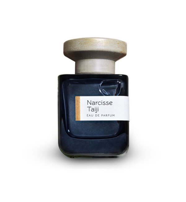 AM Narcisse Taiji – Packshot 2